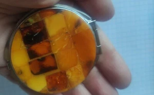 Vintage Natural Baltic Amber Compact round Mirror for Makeup Purse Travel 11t - Picture 1 of 4