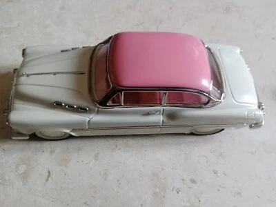 Standard Sedan 1/18 - Buick MF322  con frizione ed effetti sonori  - Immagine 1 di 4