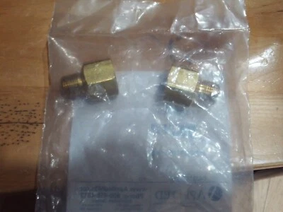 Reducer Pipe Adapter 1/2 Female Npt to 3/8 Male Npt Brass Fitting Water Air Gas  - Image 1 of 2