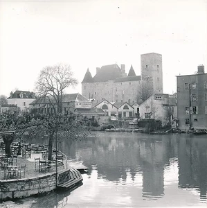 NEMOURS c. 1960 - Terrasse Le Château Le Loing Seine et Marne - DIV8522 - Picture 1 of 2