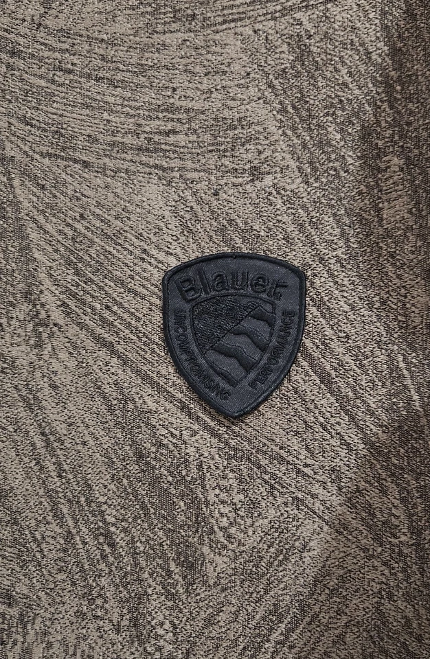 TOPPA PATCH Replica Blauer Nera 6.5X5.5CM Ricamata Termoadesiva o da Cucire