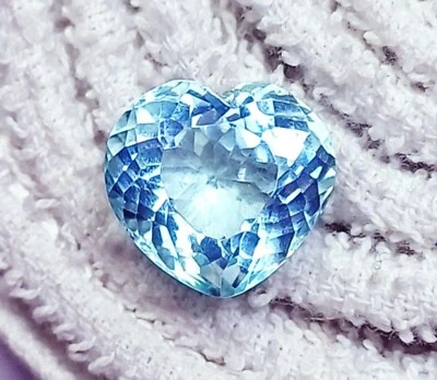 8至10克拉海蓝宝石心形切割认证散装宝石H250 — 第 1/4 张图片