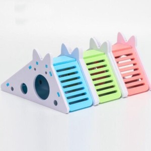 plastic hamster ladder