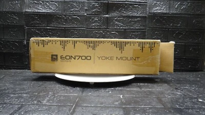 Montaje en yugo universal JBL EON700 nuevo Foto 1 de 3