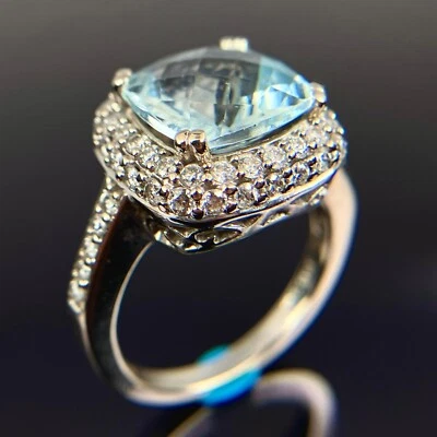 Anillo EFFY de oro blanco con halo de diamantes y aguamarina talla cojín de 14 k talla 6,75 Foto 1 de 4