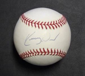 Kerry Wood Firmado Oficial MLB Rawlings Grandes Ligas Béisbol JSA Autenticado - Imagen 1 de 4