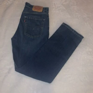 Boy Size 16 Reg 28 X 28 514 Straight Leg Levi Strauss Levi's Denim Blue Jeans - Picture 1 of 6