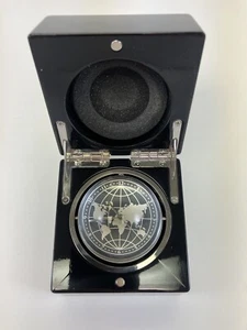 Carlton Cards Globo Ingrandito Cornice Orologio per Ricordi e Conservazione del Tempo - Foto 1 di 15