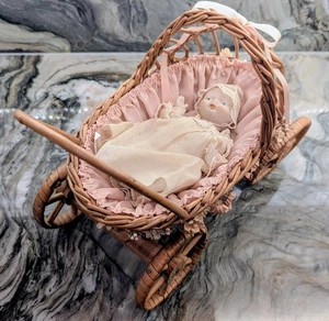 Gorro y cochecito de ropa original All-Bisque Japan Dream Baby 1930, hecho a mano - Imagen 1 de 20
