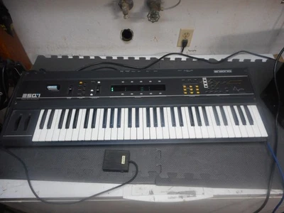 Vintage Digital Wave Synthesizer Ensoniq ESQ1  Cartridge, Cord & Foot Switch - Image 1 of 4