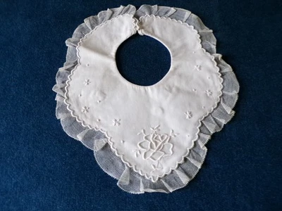 BAVOIR ANCIEN DENTELLE BRODERIE - Photo 1/3