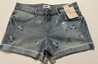 So Women’s 14 Plus Shortie Jean Shorts W/ Daisy Embroidered Mid Rise 3 In Inseam