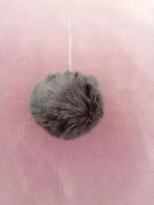 neue flauschige graue Kunstfell Bommel Pompom, Mützen Bommel ca. 3,5 - 4 cm - Bild 1 von 2