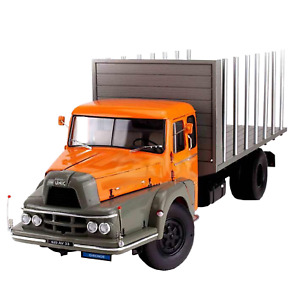 Modèle réduit camion UNIC Izoard ZU 122 Transport de bois - MAQMADON - 1/24
