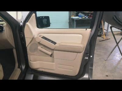 Used Front Right Door Interior Trim Panel fits: 2007 Ford Explorer  Grade A Foto 1 de 4