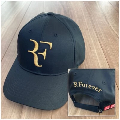 NUEVO CON ETIQUETAS: Gorra Roger Federer Uniqlo RF Foever negra/dorada Foto 1 de 4
