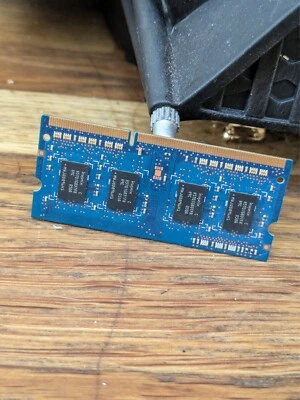 Dell Inspiron RAM Memory | 1GB 1Rx8 PC3-10600S-9-10-B1 | HMT325S6BFR8C-H9 Hynix - Image 1 of 4