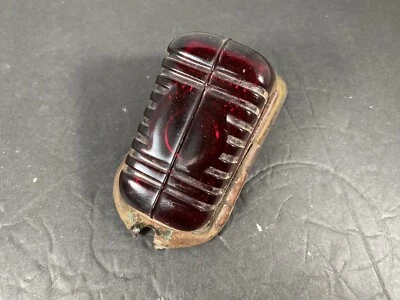 Luz trasera de vidrio MG TD, Morris Minor, Triumph TR2 Lucas Foto 1 de 4