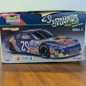 Vintage Robert Pressley #29 CARTOON NETWORK Stock Car Model Kit 1997 Unassembled - Picture 1 of 14