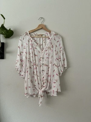 Top Hope Harlow XL Mujer Helado Corbata Frontal Manga Corta Rosa Blanco Mezcla Rayón Foto 1 de 4