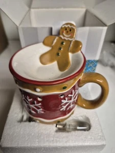 Scentsy GINGERBREAD MAN Christmas Wall Plug-In Mini Warmer - Picture 1 of 7