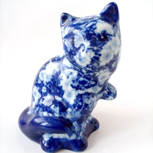Vintage blau weiß Chinoiserie Floral 6,5" Porzellan Kätzchen Katze Figur - Bild 1 von 9