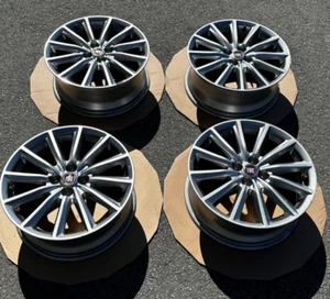 Satz Fiat 124 Abarth 124 17 Zoll Alufelgen silber 9965947070 6000636470 - Bild 1 von 8