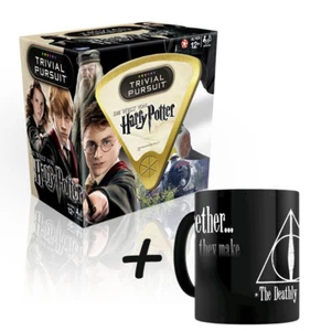 Trivial Pursuit Harry Potter Quizspiel + Zaubertasse Tasse "Deathly Hollows" NEU - Bild 1 von 5