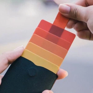 Mini portacarteras portátiles de 5 tarjetas con diseño tirado para hombre degradado - Imagen 1 de 16