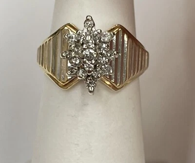 10K Two Tone  Gold Diamond Cluster Ring Size 5 - Image 1 of 4