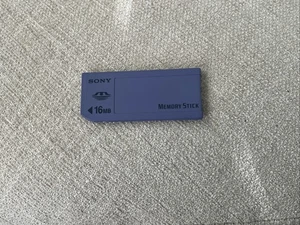Sony 16MB Memory Stick Media Flash Card Long MS for Sony Camera Old Model - Picture 1 of 2
