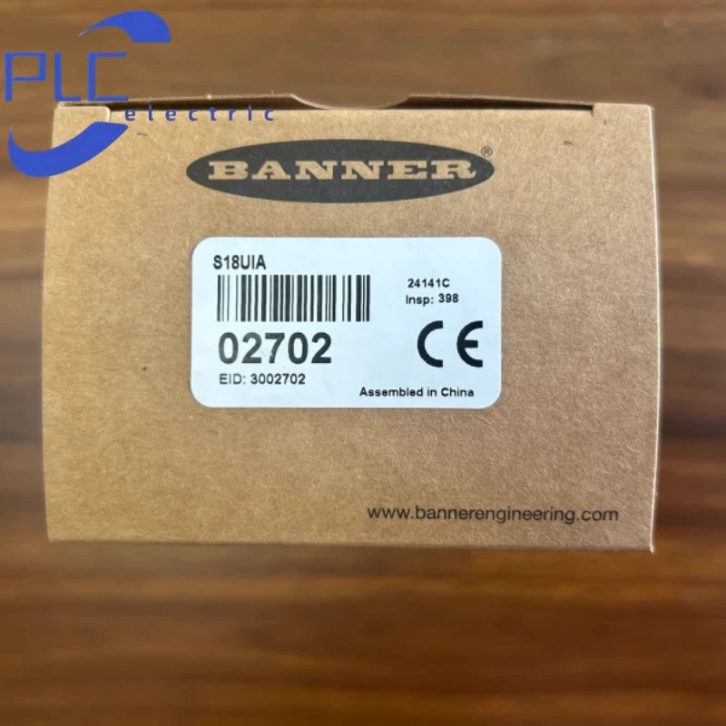 Banner S18UIA  Ultrasonic sensor brand new free shipping - Image 1 of 3