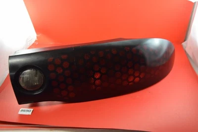 A4 98-02 PONTIAC FIREBIRD TRANS AM HONEYCOMB PASSENGER 侧尾灯裂纹 — 第 1/4 张图片