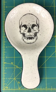 Goth Skull Spoon Rest Halloween Kitchen Decor - Picture 1 of 2