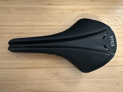 Fizik Antares Versus EVO R3 Large (149 mm), Alloy Kium Rails Road Cycling Saddle - Image 1 of 4