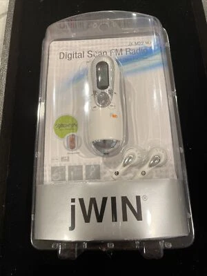 NUEVO JX-M22 Radio FM Portátil Plateado con Clip para Cinturón Y TELÉFONOS AUDITIVOS Foto 1 de 2