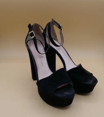 Zapatos negros de gamuza para mujer Chinese Laundry Los Angeles. Talla 8 Foto 1 de 4