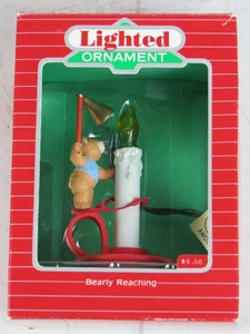 Hallmark Keepsake Christmas Ornament Magic Lighted Bearly Reaching 1988 - Picture 1 of 6