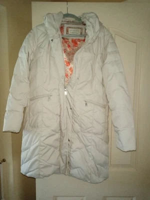Per Una Feather & Down Ivory Colour Long Line Hooded Coat Size M. - Image 1 of 4