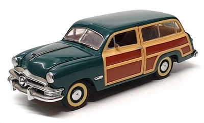 Franklin Mint 1/43 Scale B11KE17 - 1949 Ford Station Wagon - Green - Image 1 of 4