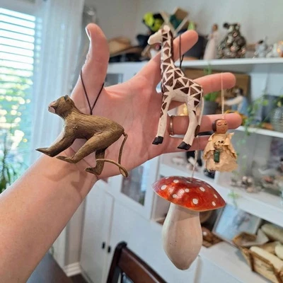 Juego de 4 adornos navideños de papel maché muelle 1 jirafa, mono, ángel, hongo Foto 1 de 4