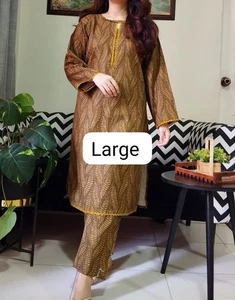 Pakistani Clothing  - Picture 1 of 1