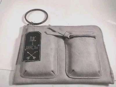 Bolso de mano Twig & Arrow con borla nuevo con etiquetas. Top Loro bordado en yute beige, cremallera  Foto 1 de 4