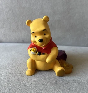 Vintage Rare Winnie the Pooh Figurine with Honey Pots Holding A Bee Hard Resin - Picture 1 of 5