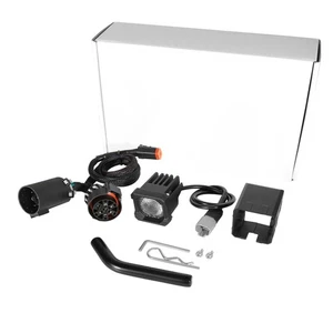 Kit de luz inversa de montaje en enganche ancho de inundación universal S1 de 2" con arnés de enganche de remolque - Imagen 1 de 10