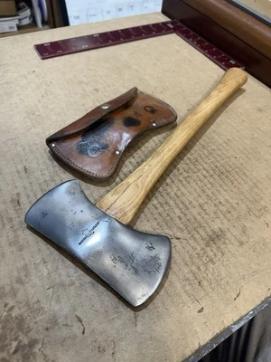 Sillín de colección Queen Cutlery Cruiser doble broca hacha 1 lb 7 oz (p23) Foto 1 de 4