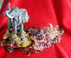   Elephant Figurine Driftwood Resin Center Piece Or Table Decoration - Picture 1 of 12