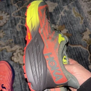 Hoka One One Zapatos para Correr Speedgoat Nuevos Zapatos 11.5 D Auténticos Nuevos Para Hombres - Imagen 1 de 11