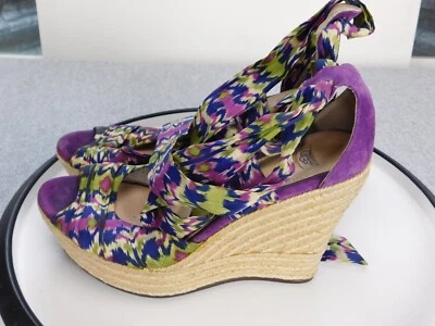 Alpargatas femininas UGG Lucianna Marrakech seda estampa roxa tornozelo arco cunha 8 - Imagem 1 de 4