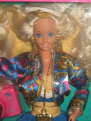 SEA HOLIDAY BARBIE -MINT IN BOX-1992-EUROPEAN MARKET - Image 1 of 3